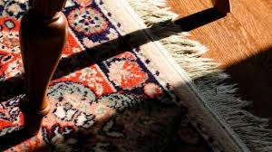 محافظت از فرش