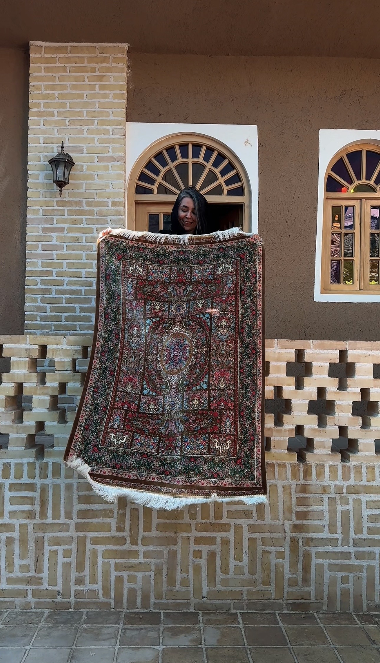 استوری درباره شرکت